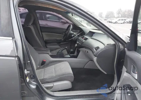 2009 Honda Accord 2.4 Lx z USA, uszkodzony, nr VIN JHMCP26329C002932